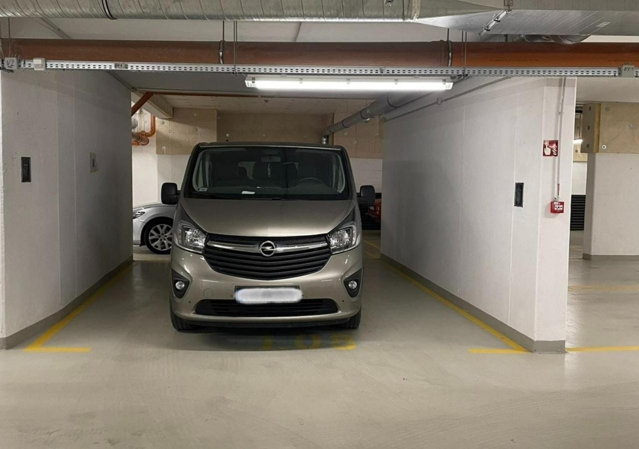 Modern & Newly Built Apartment With Private Garage Budapeste Exterior foto